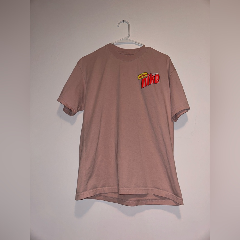NIKE Shirt